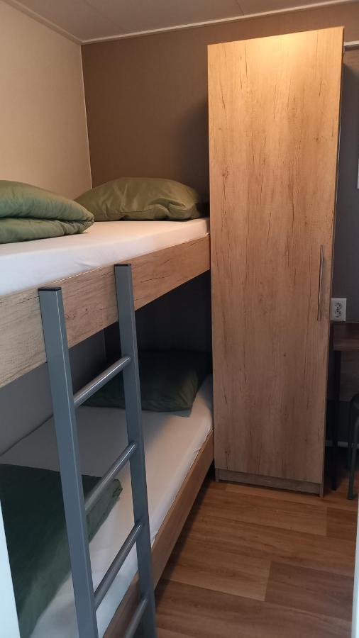 4P Chalet Tolve Met 4 Fietsen Vlakbij Natuurgebieden Drents Friese Wold, Fochteloerveen En Gevangenisdorp Veenhuizen Остервольде Экстерьер фото