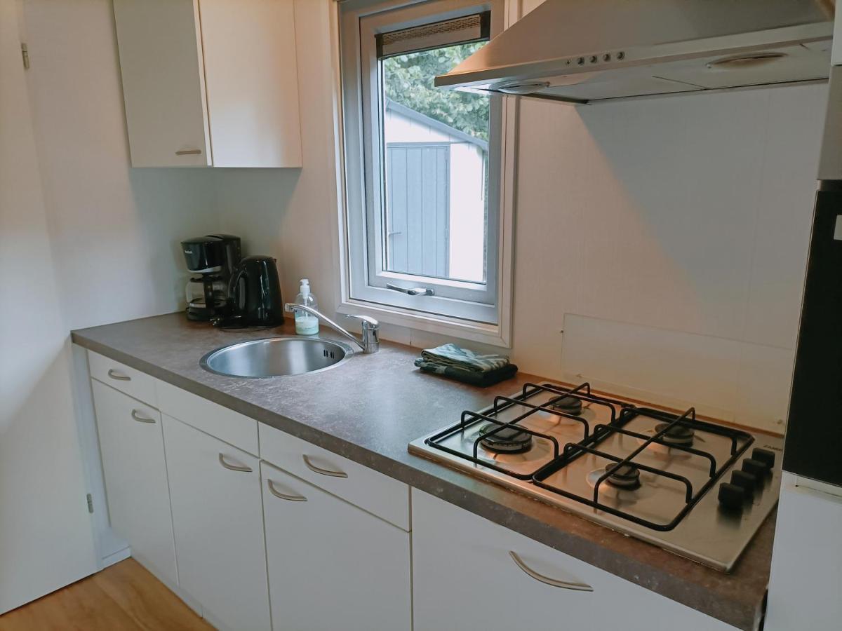 4P Chalet Tolve Met 4 Fietsen Vlakbij Natuurgebieden Drents Friese Wold, Fochteloerveen En Gevangenisdorp Veenhuizen Остервольде Экстерьер фото